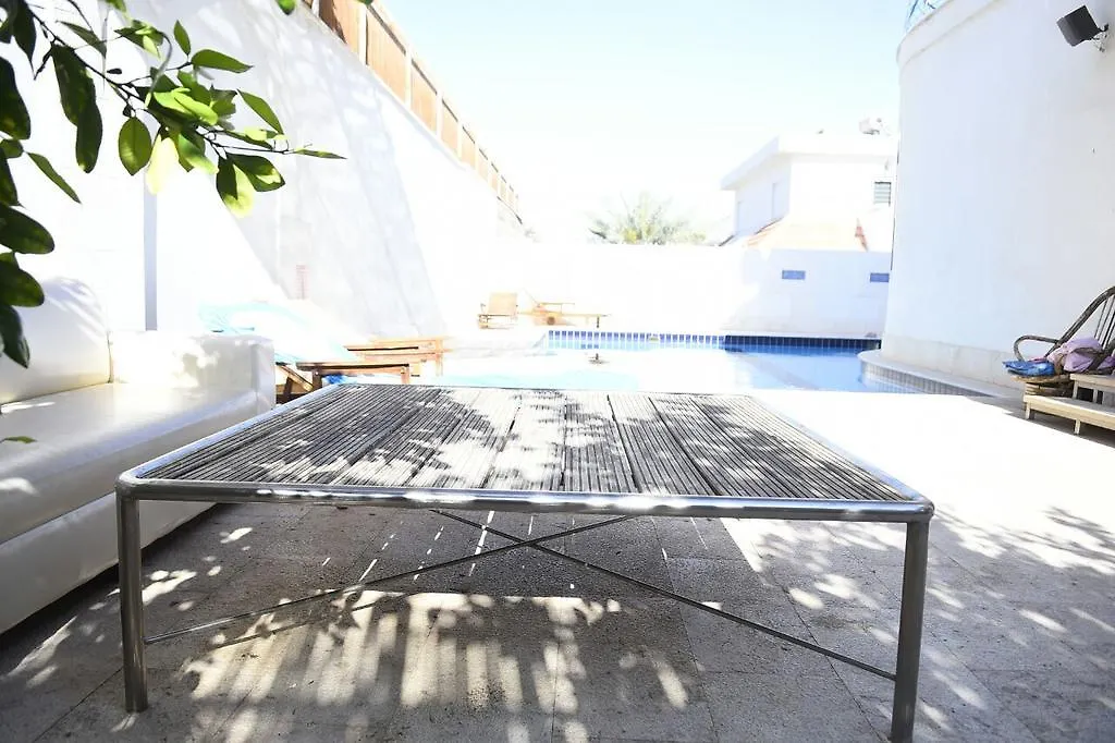 Casa De La Famillia Hotell Eilat
